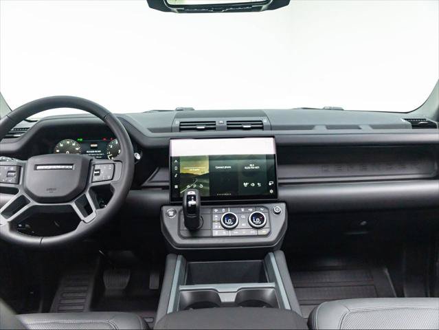 New 2026 Land Rover Defender 130 X-Dynamic SE AWD/4WD image 19