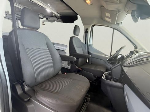 Used 2019 Ford Transit 250 130 Low Roof w/ Exterior Upgrade Package image 26