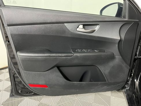 Used 2021 Kia Forte LXS image 21