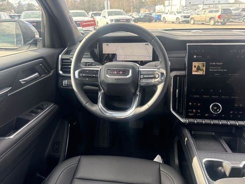 New 2026 GMC Acadia Elevation w/ Elevation Premium Package AWD/4WD image 15