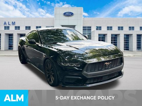 Used 2024 Ford Mustang Premium RWD image 3