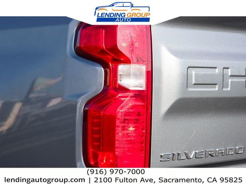 Used 2020 Chevrolet Silverado 1500 LT image 8