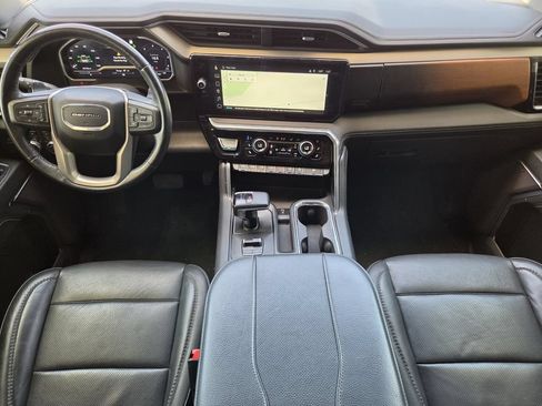 Used 2023 GMC Sierra 1500 Denali AWD/4WD image 26