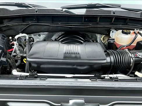 Used 2023 GMC Sierra 1500 AT4 w/ AT4 Premium Package image 32