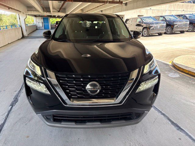 Used 2021 Nissan Rogue SV FWD image 18