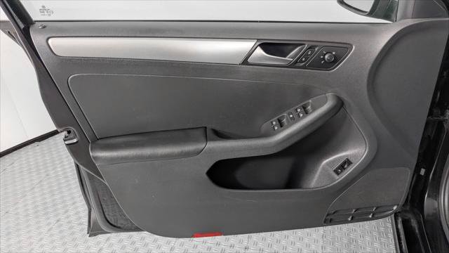 Used 2018 Volkswagen Jetta S FWD image 13