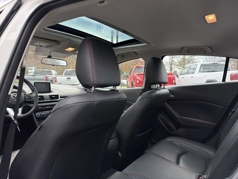 Used 2015 MAZDA MAZDA3 i Grand Touring image 27