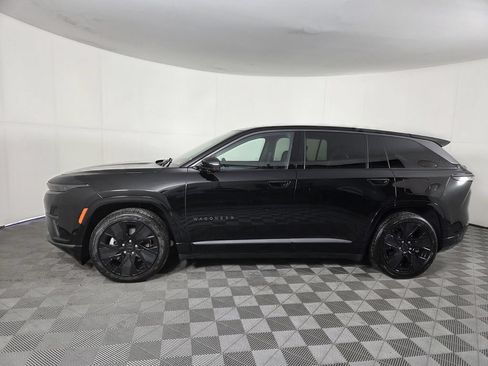 New 2025 Jeep Wagoneer S Launch Edition AWD/4WD image 7