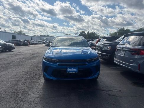 Used 2024 Dodge Hornet R/T w/ Tech Pack w/o Parking AWD/4WD image 3
