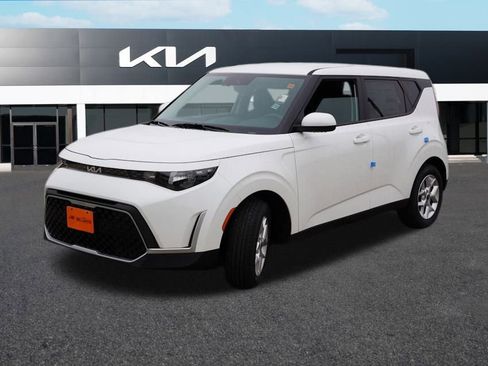 New 2025 Kia Soul LX w/ LX Technology Package image 7