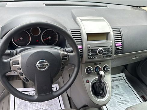 Used 2008 Nissan Sentra 2.0 S image 9