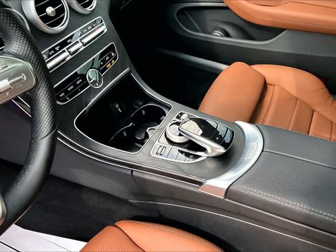 Used 2023 Mercedes-Benz C 300 Coupe image 17