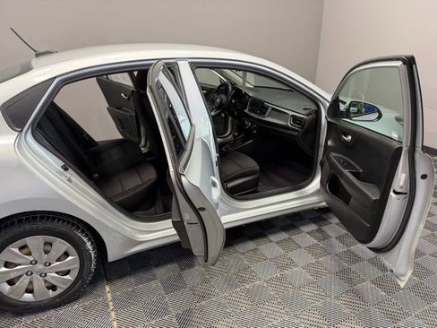 Used 2018 Kia Rio S image 19
