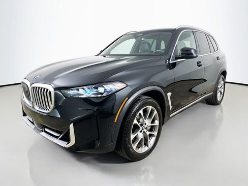 Used 2026 BMW X5 xDrive40i AWD/4WD image 1
