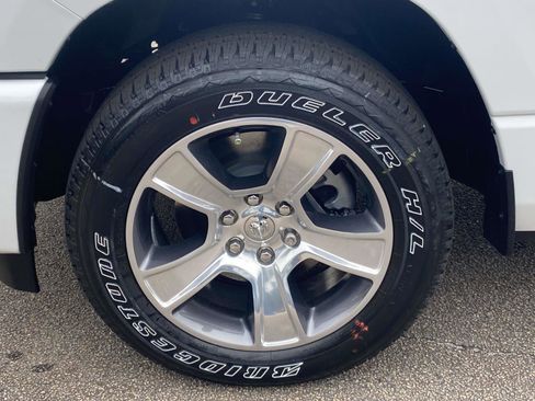 New 2026 RAM 1500 Express image 6