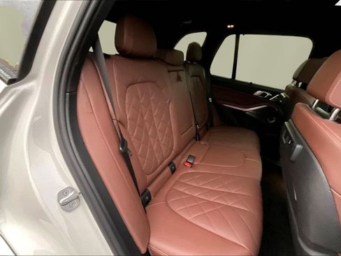 Used 2023 BMW X5 M50i w/ Executive Package image 22