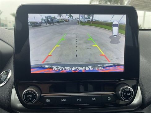 Used 2020 Ford EcoSport SE image 14