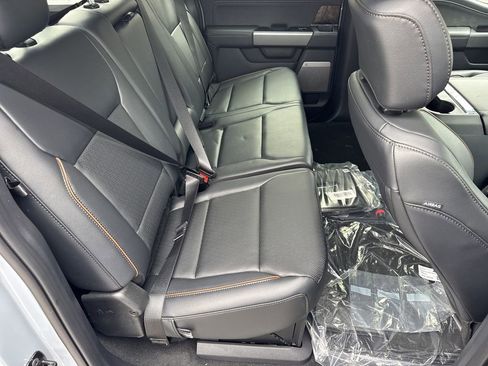 New 2026 Ford F250 Lariat w/ Black Appearance Package image 15