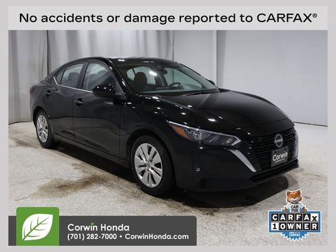 Used 2024 Nissan Sentra S image 1