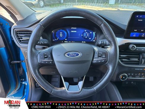 Used 2020 Ford Escape SE Sport image 13