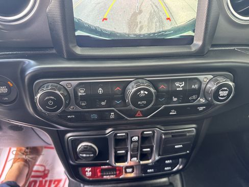 Used 2022 Jeep Wrangler Unlimited Rubicon 4xe w/ Steel Bumper Group image 36