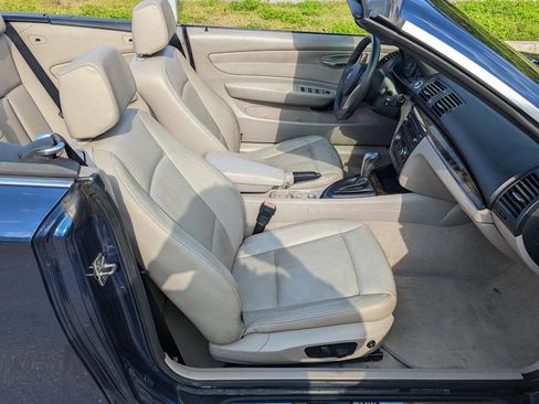 Used 2012 BMW 128i Convertible image 14