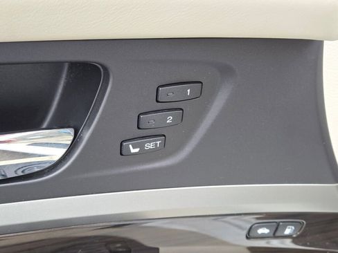 Used 2014 Acura RLX w/ Technology Package image 26