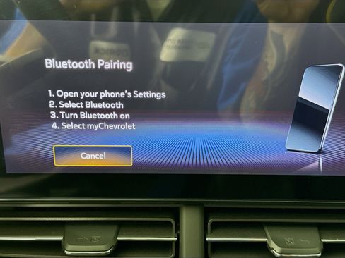 Used 2025 Chevrolet Trax ACTIV w/ Driver Confidence Package image 13