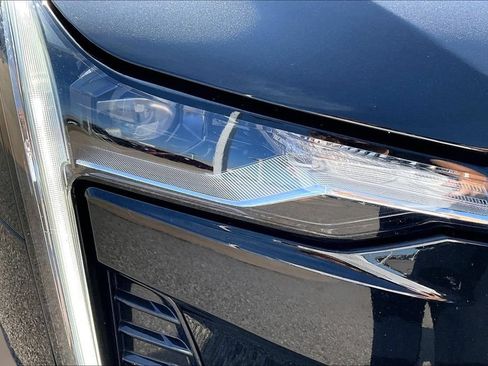 Used 2023 Cadillac CT4 Luxury w/ Sun And Sound Package RWD image 30