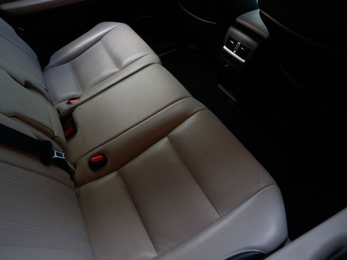 Used 2017 Lexus RX 350 F Sport image 15