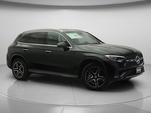 New 2026 Mercedes-Benz GLC 300 image 13