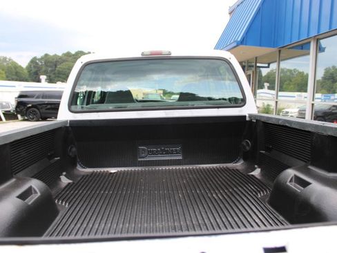 Used 2006 Ford F250 Lariat image 16