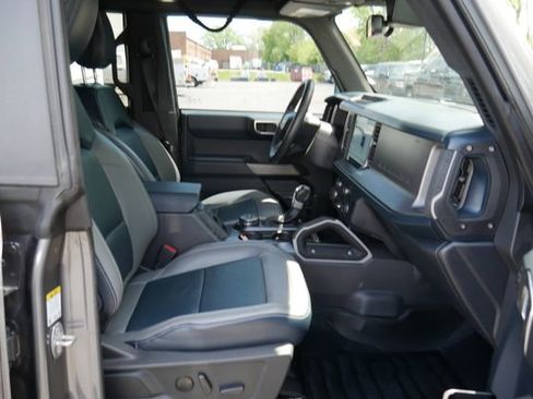 Used 2023 Ford Bronco Outer Banks AWD/4WD image 25