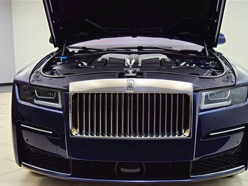 Used 2023 Rolls-Royce Ghost image 20