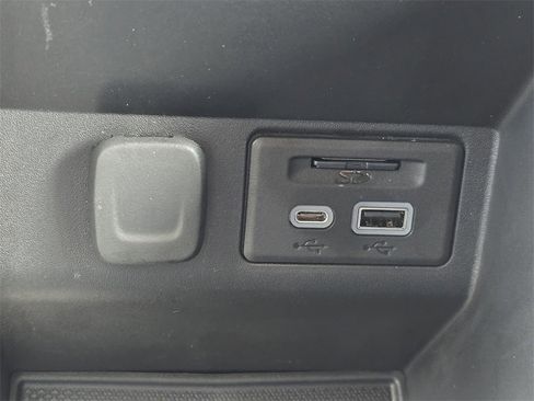 Certified 2024 Chevrolet Blazer Premier w/ Driver Confidence II Package image 34