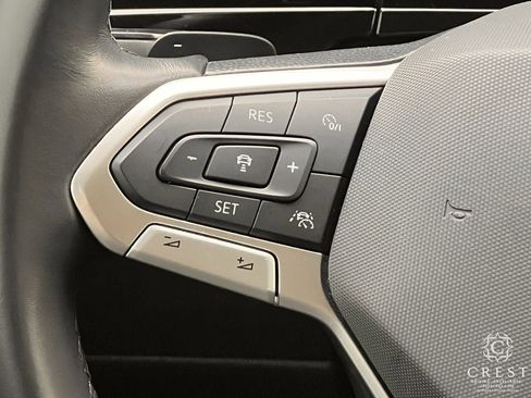 Used 2024 Volkswagen Atlas SEL Premium R-Line image 14