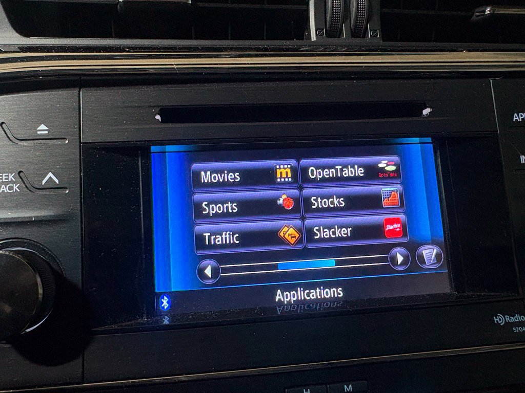 Used 2014 Toyota Avalon XLE Touring FWD image 17