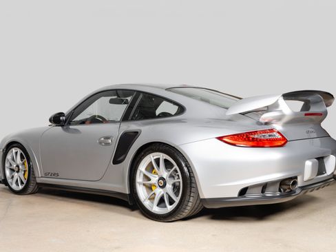Used 2011 Porsche 911 GT2 RS image 11