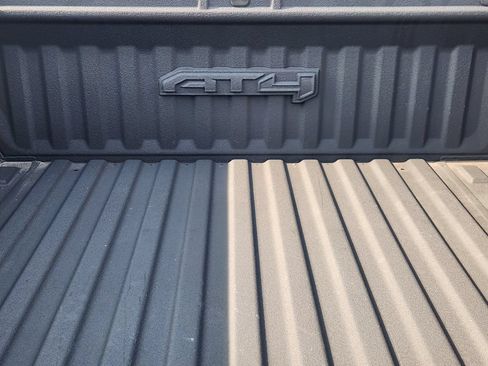 Used 2021 GMC Sierra 1500 AT4 w/ AT4 Premium Package AWD/4WD image 31