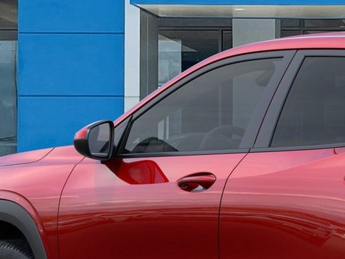 New 2026 Chevrolet Trax LS w/ LS Convenience Package FWD image 12