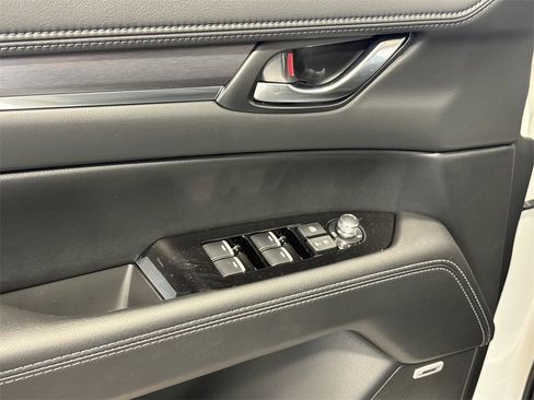 New 2025 MAZDA CX-5 AWD 2.5 S w/ Premium Plus Pkg image 17
