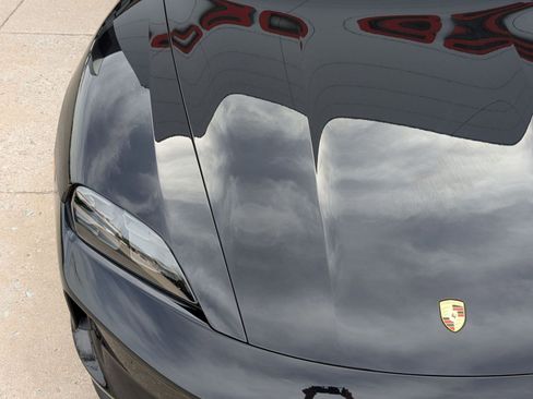 New 2025 Porsche Taycan 4S image 12