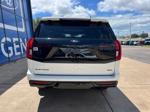New 2026 Ford Expedition Max Platinum w/ Stealth Performance Package AWD/4WD image 6