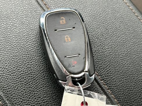 Used 2021 Chevrolet Traverse LS w/ LPO, Cargo Package image 29