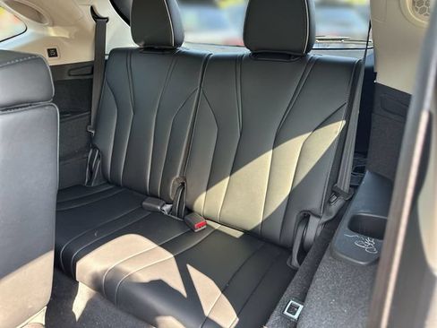 Used 2023 Acura MDX w/ Advance Package AWD/4WD image 26
