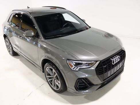 Used 2021 Audi Q3 2.0T Premium Plus w/ Premium Plus Package image 10