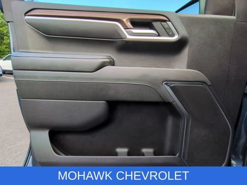 Certified 2022 Chevrolet Silverado 1500 RST AWD/4WD image 22
