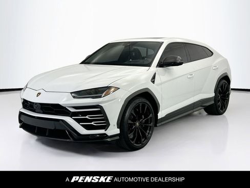 Used 2020 Lamborghini Urus AWD/4WD image 1