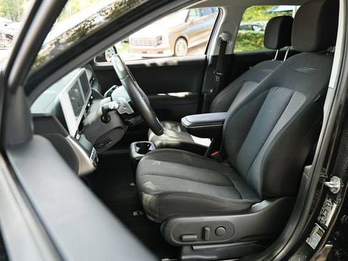 Used 2024 Hyundai Ioniq 5 SEL RWD image 19