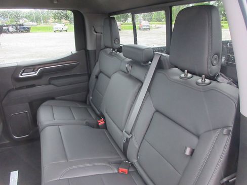 New 2026 GMC Sierra 1500 SLT w/ SLT Premium Plus Package AWD/4WD image 13